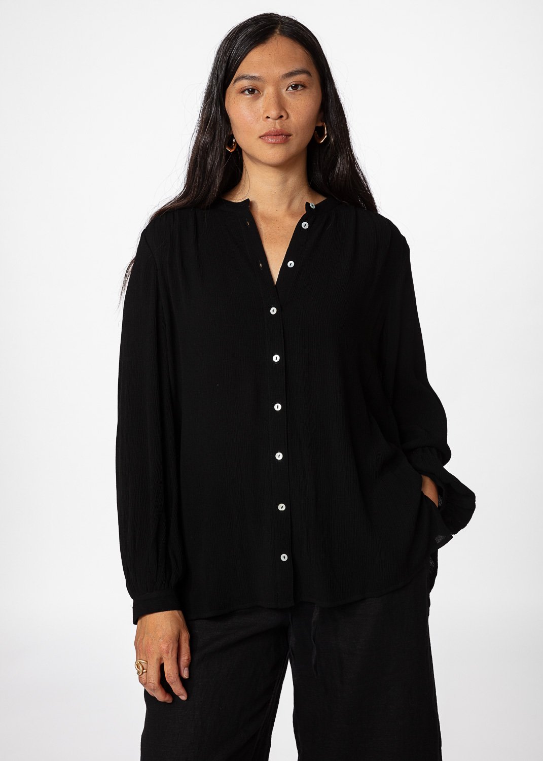 ASISI BLOUSE - Black