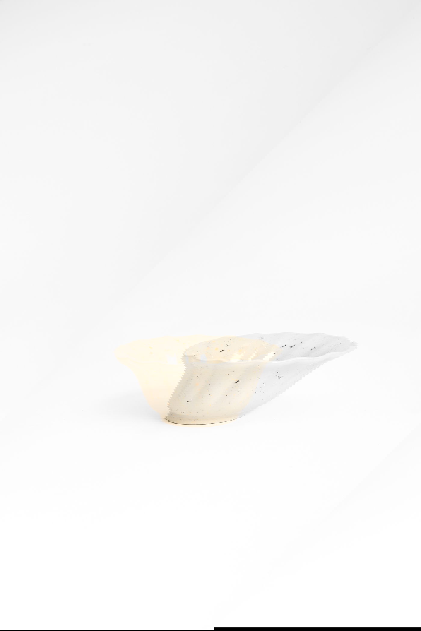 MATHILDA SCALLOP SMALL BOWL - CREMESPECKLED